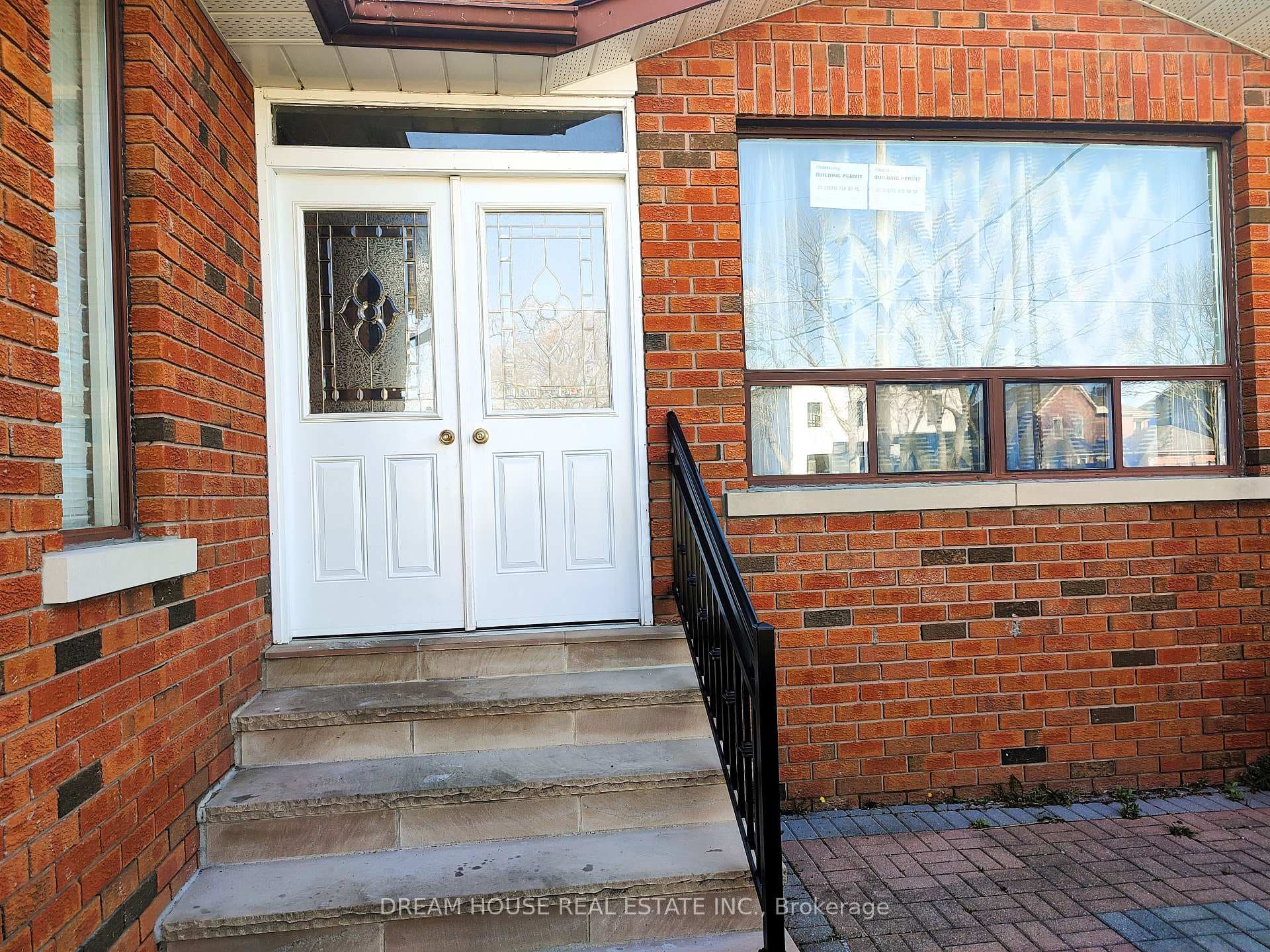 176 Conlins Road Unit MAIN photo 2