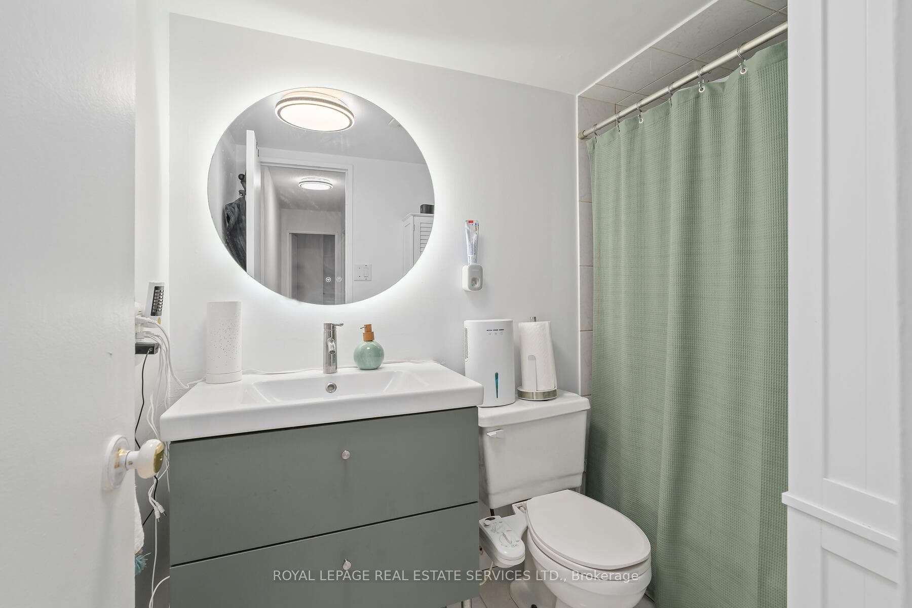 1250 Mississauga Valley Boulevard Unit 1 photo 29
