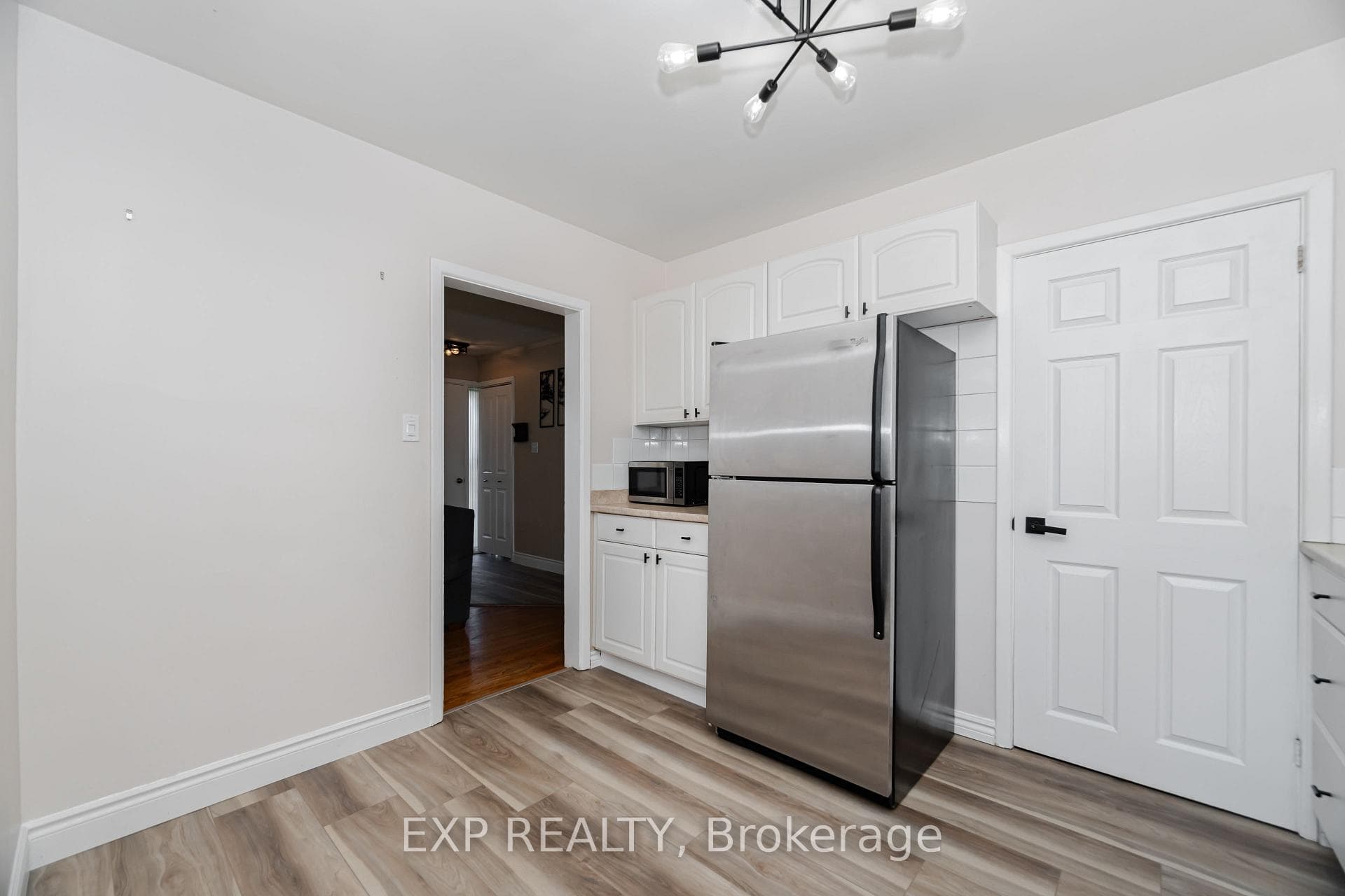 5 GAIREY Drive photo 13