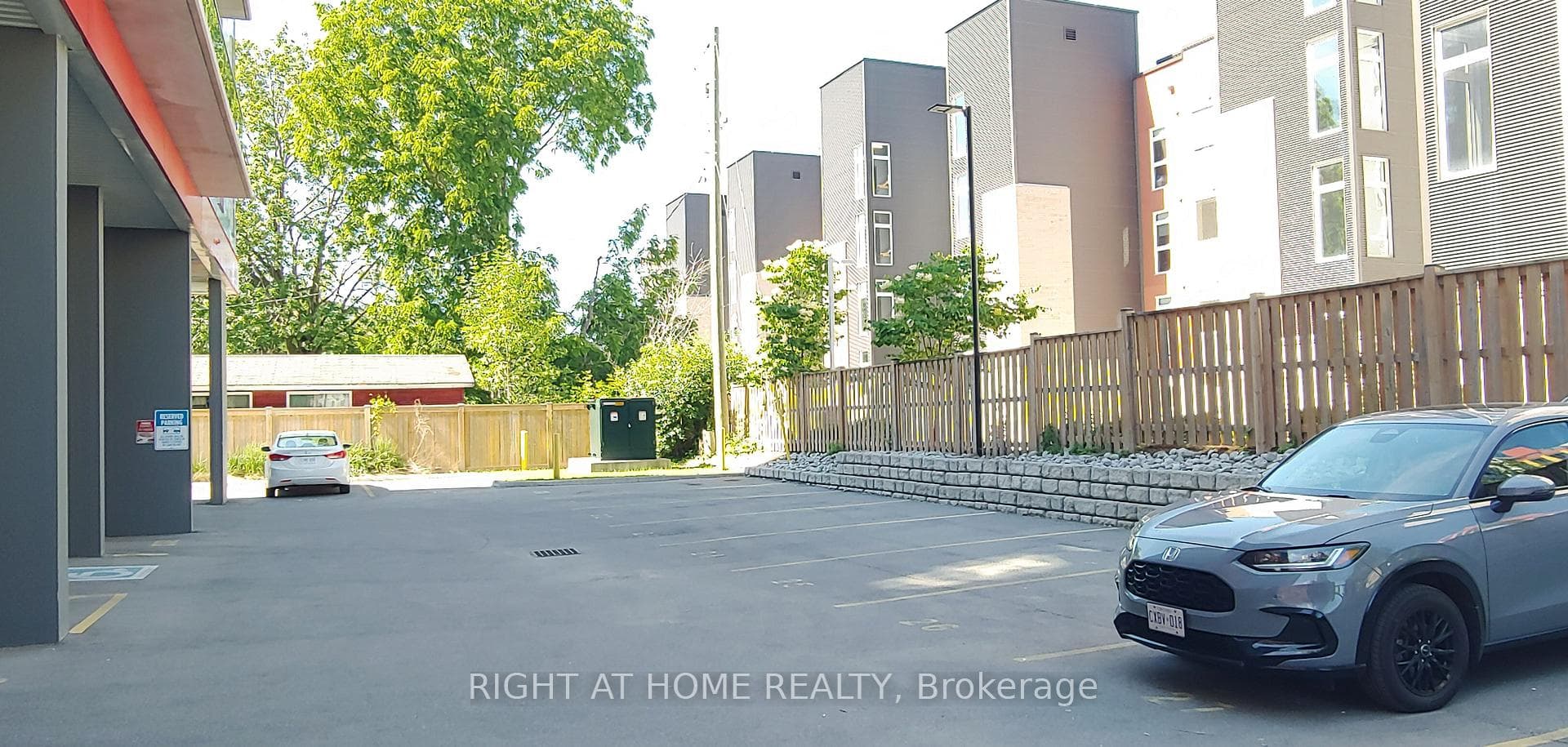 258C Sunview Street Unit 325 photo 19