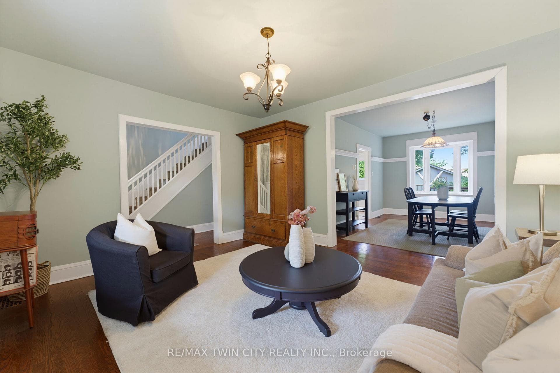 85 Barrie Street photo 6
