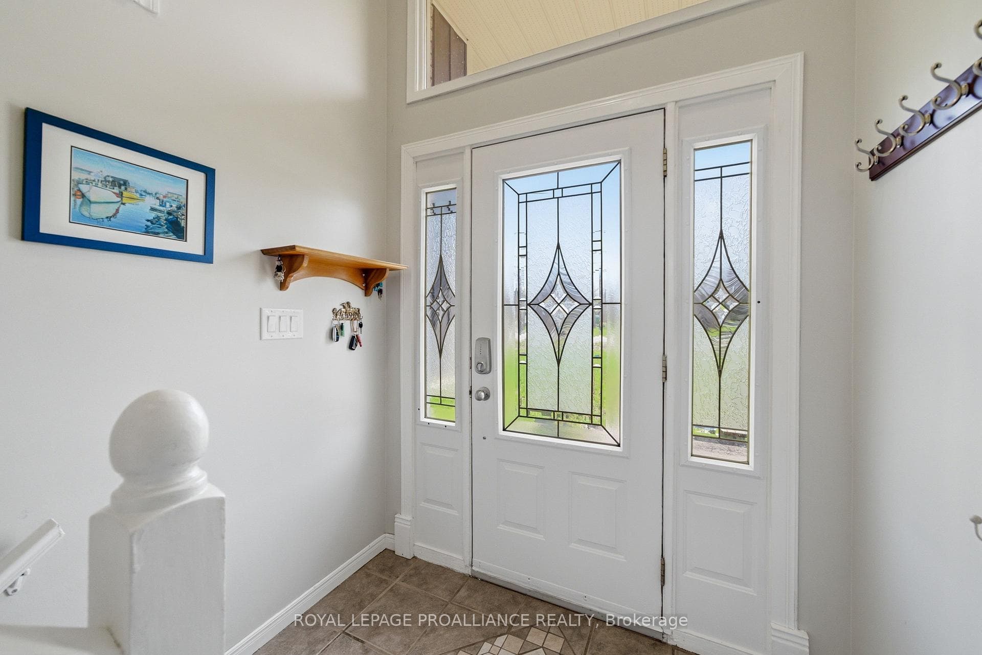 585 Lester Road photo 4