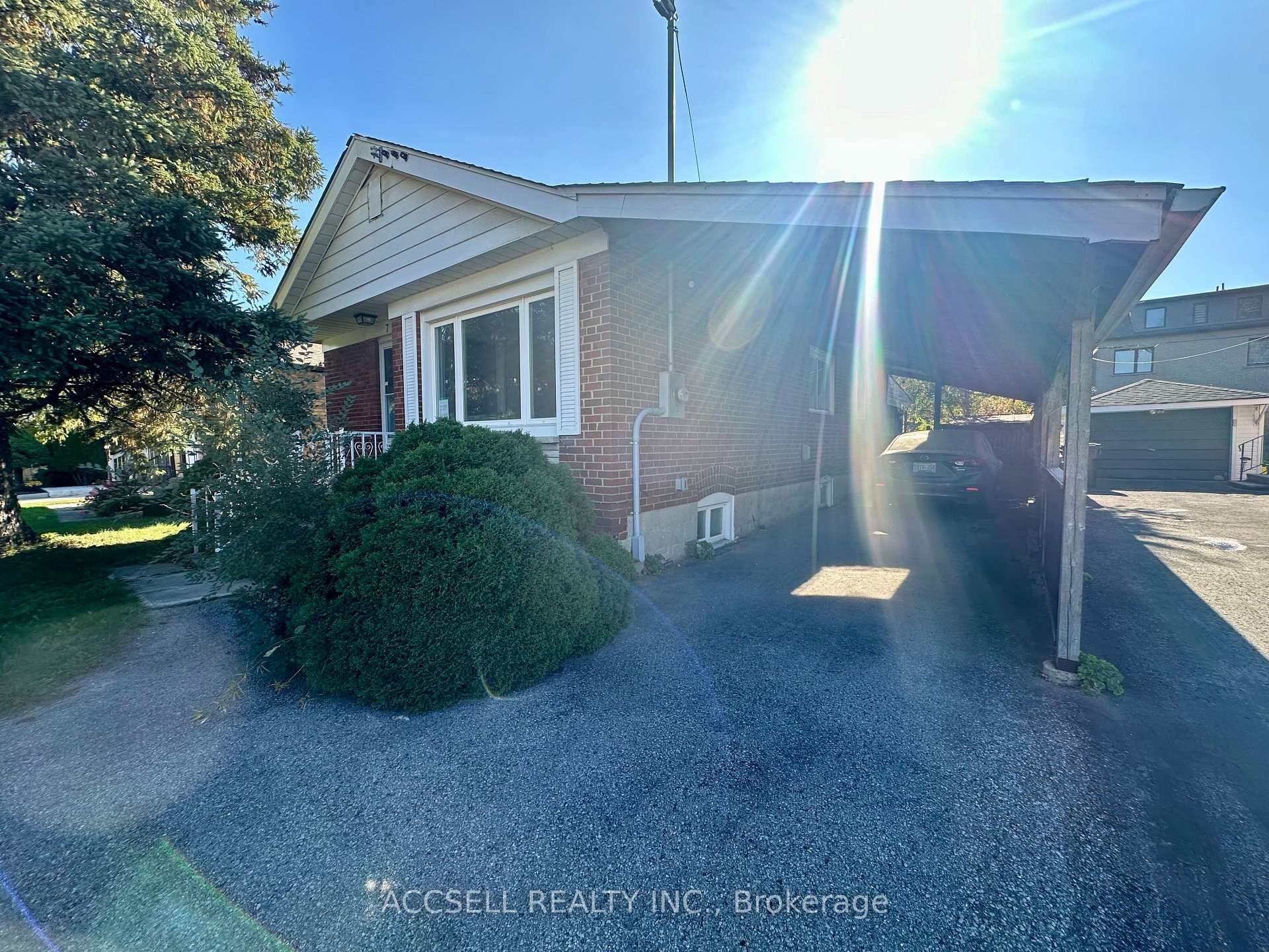 7 Minford Avenue photo 2
