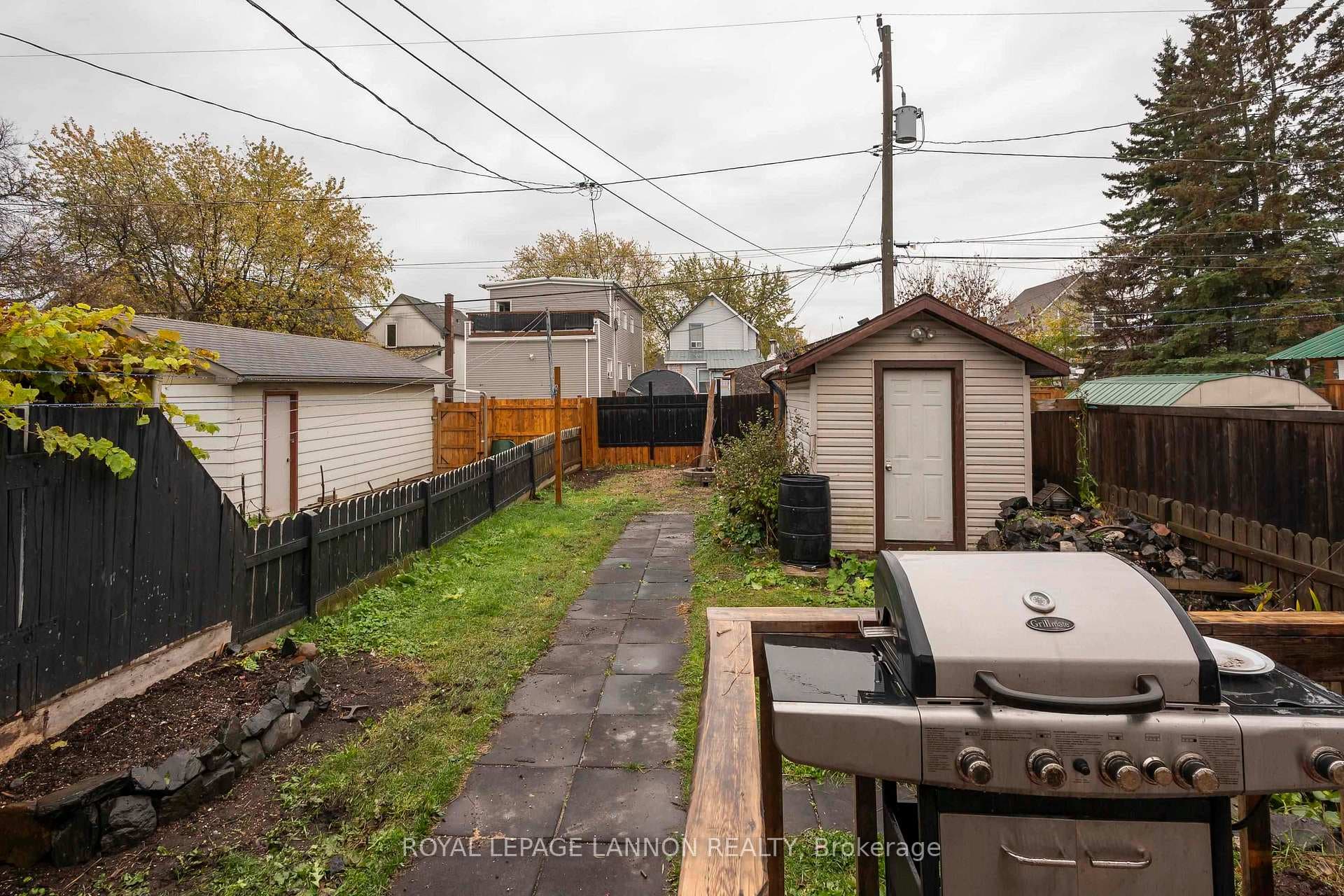 126 HERON Street photo 21