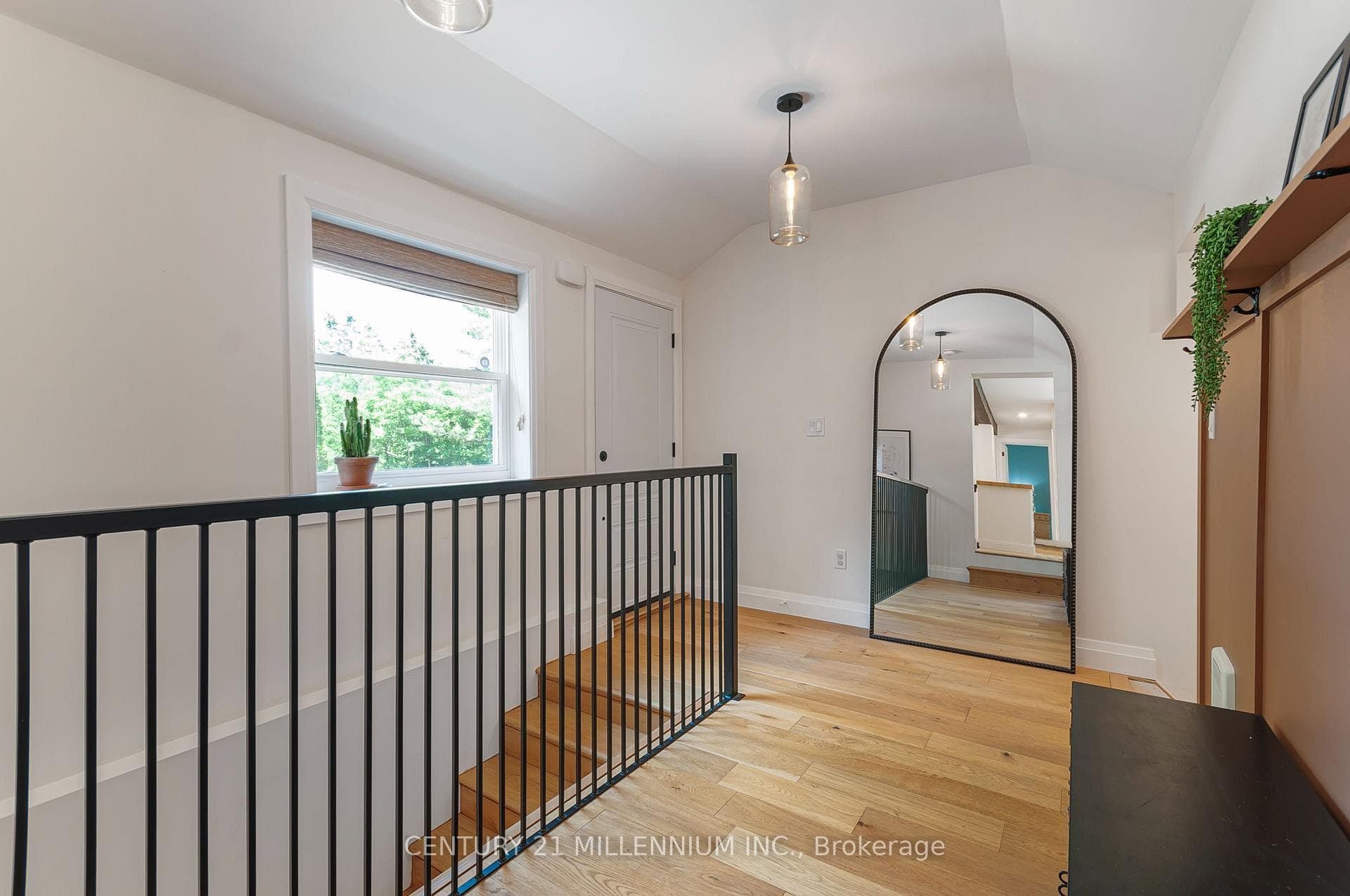 850 Muskoka Road photo 2