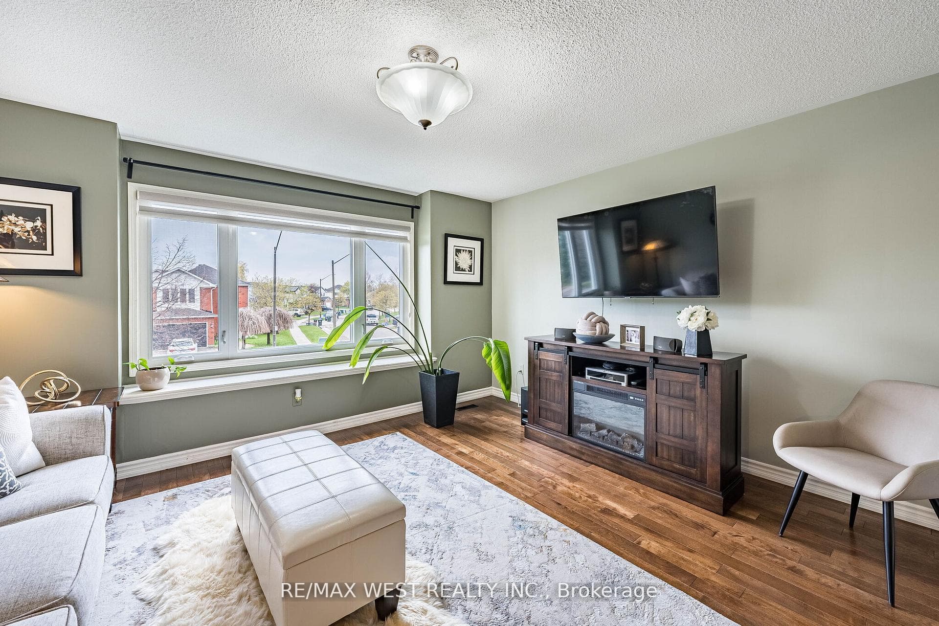 5 Moir Crescent photo 20