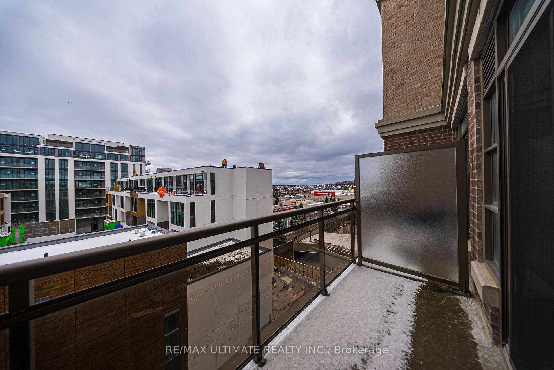 540 Bur Oak Avenue Unit 627 photo 24