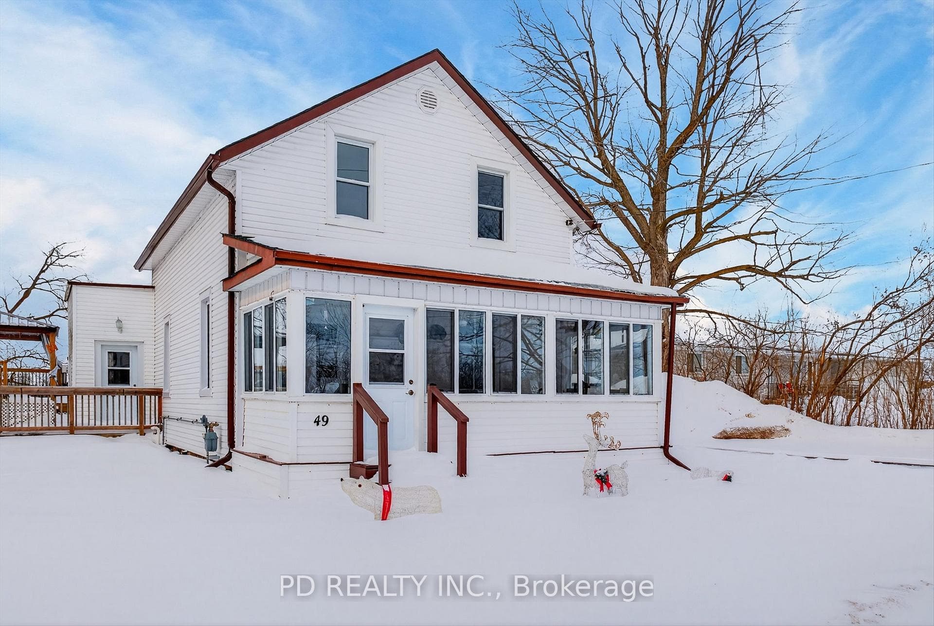 49 Sturgeon Road photo 3