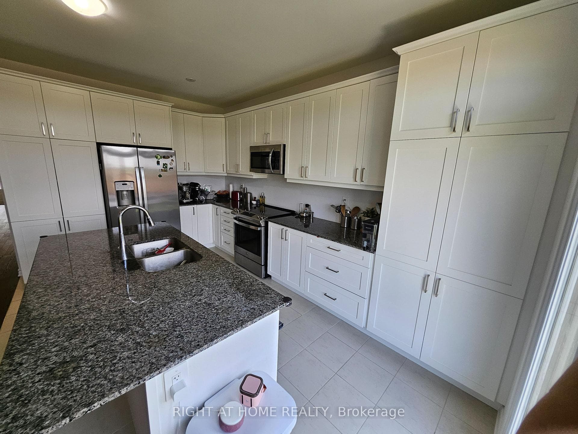 1615 Severn Drive Unit Upper photo 10
