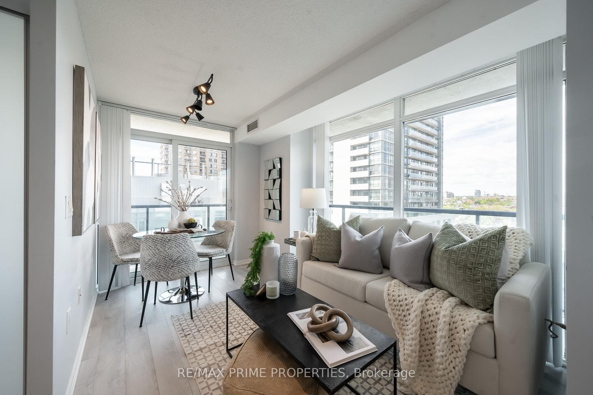 36 Lisgar Street Unit 1015W photo 1