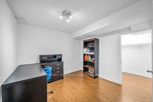 465 Hillbury Drive photo 33