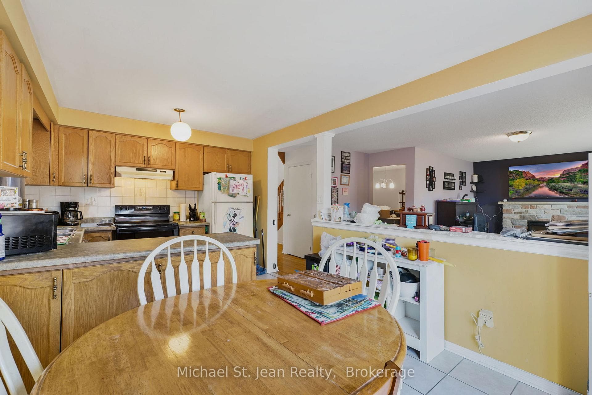 128 Springbrooke Crescent photo 11