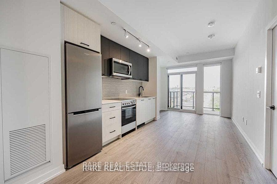 2300 St Clair Avenue Unit 415 photo 6