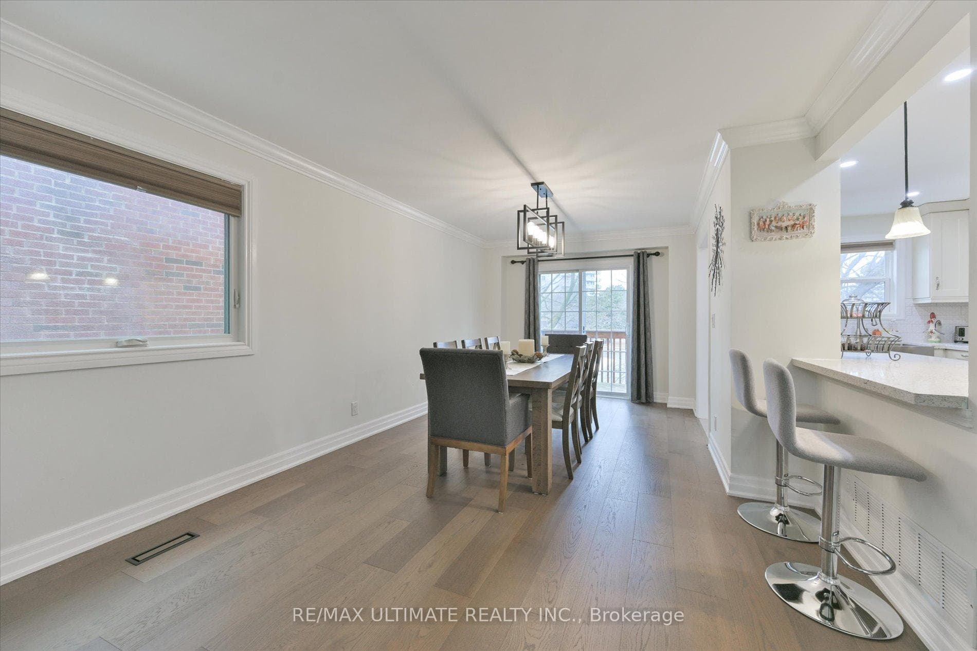 76 Sheldrake Court photo 5