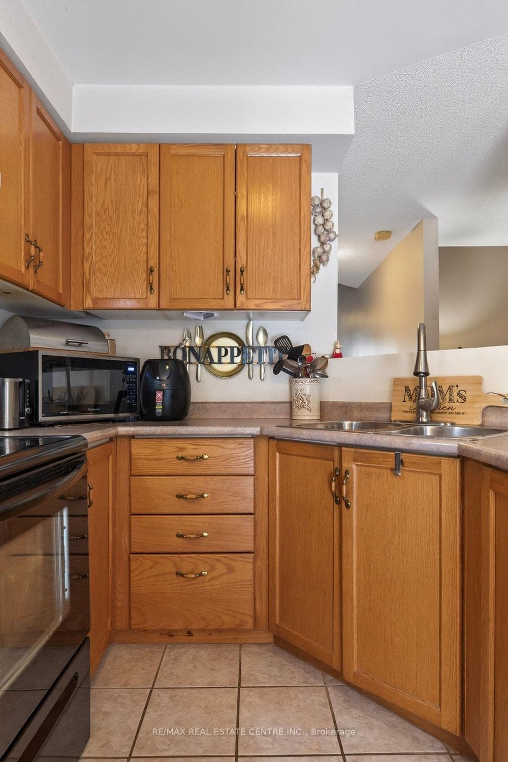 10 Cadham Boulevard Unit 29 photo 13
