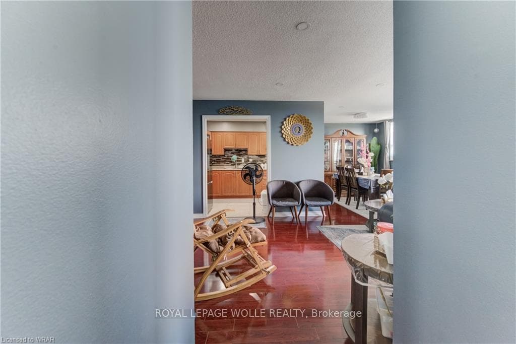 3533 Derry Road Unit 1006 photo 4
