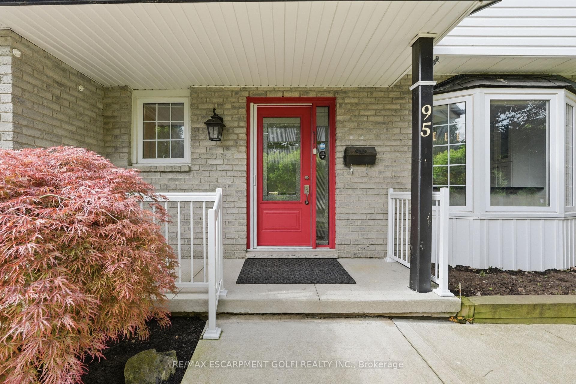 95 Birchpark Drive photo 4