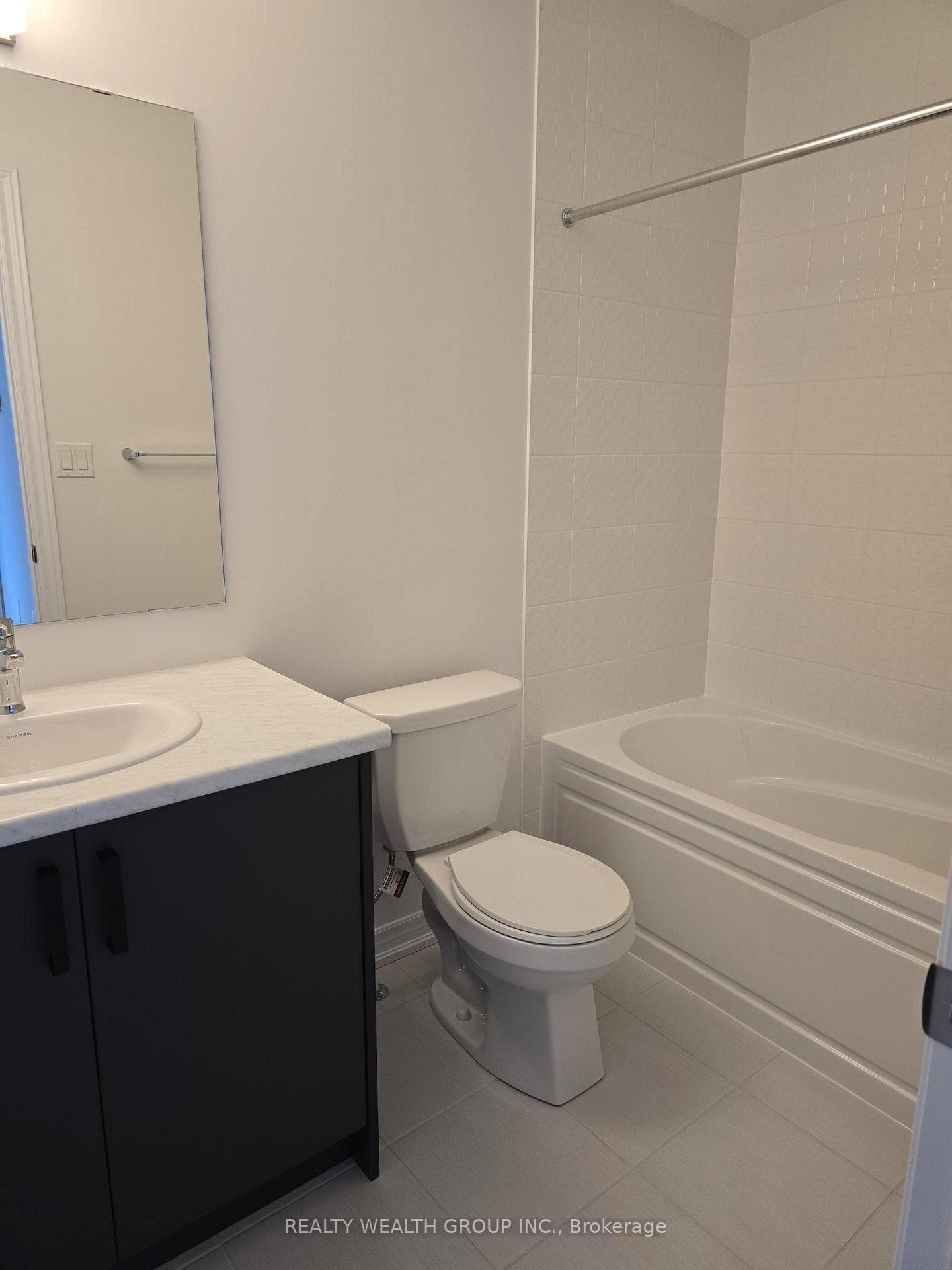 87 Sorbara Way photo 16