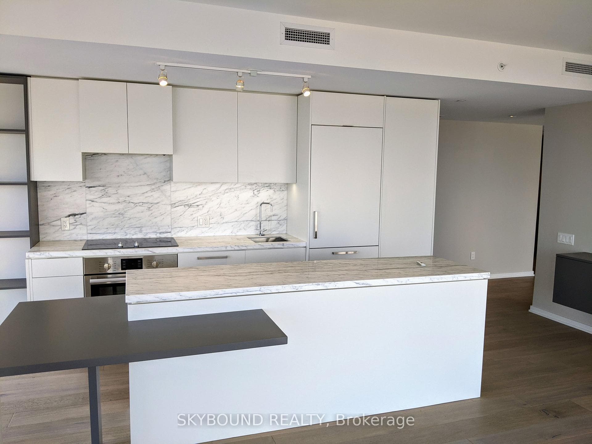 60 Colborne Street Unit 2002 photo 14