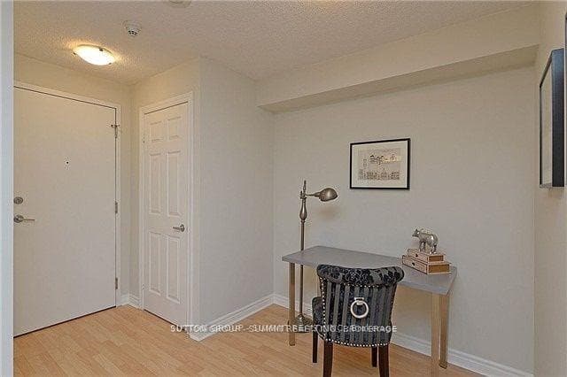 3880 Duke Of York Boulevard Unit 2104 photo 8