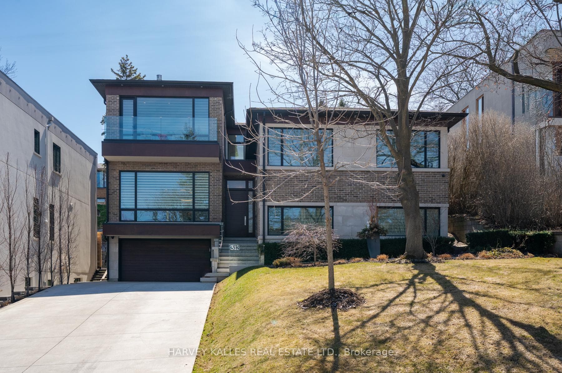313 Hillhurst Boulevard photo 1