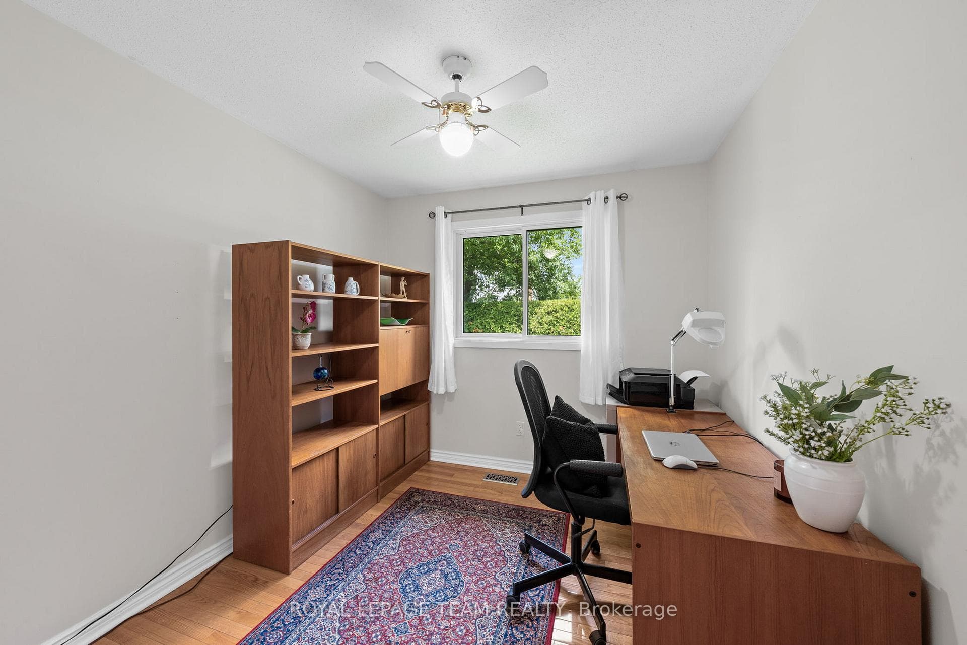 22 Barrhaven Crescent photo 29