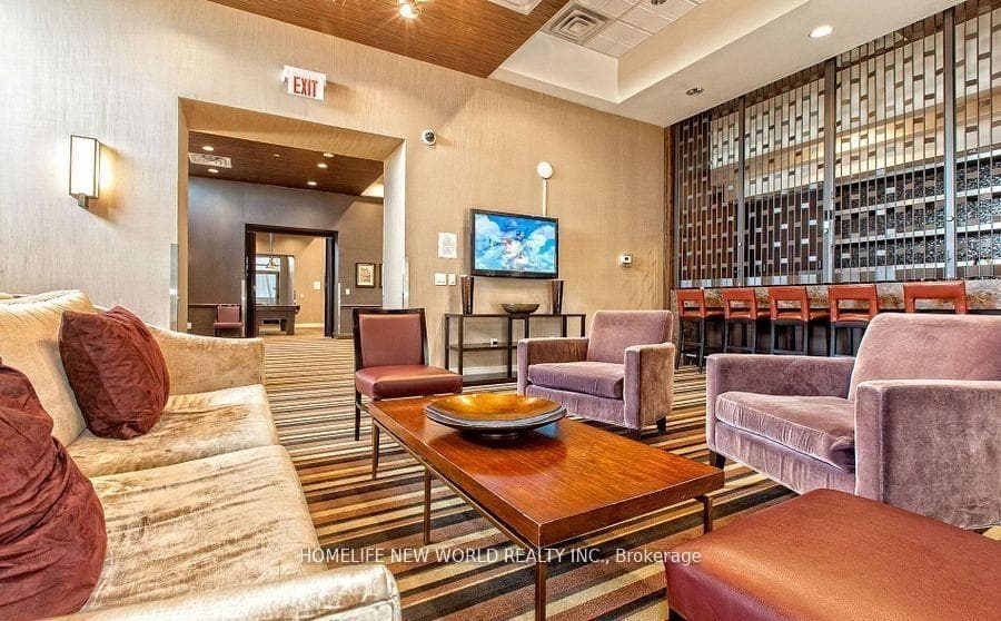385 Prince Of Wales Drive Unit 1403 photo 15