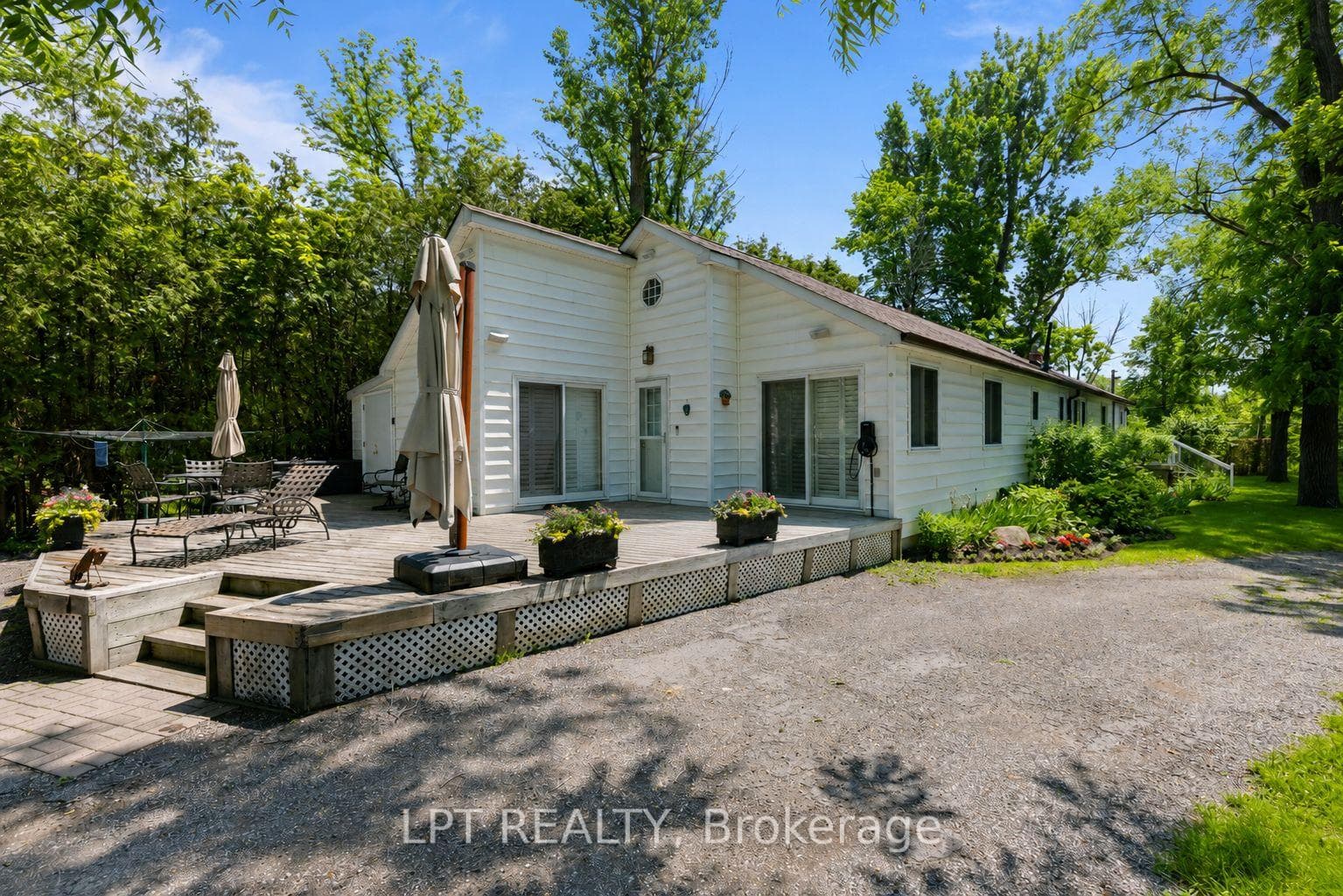 678 Lake Drive photo 8