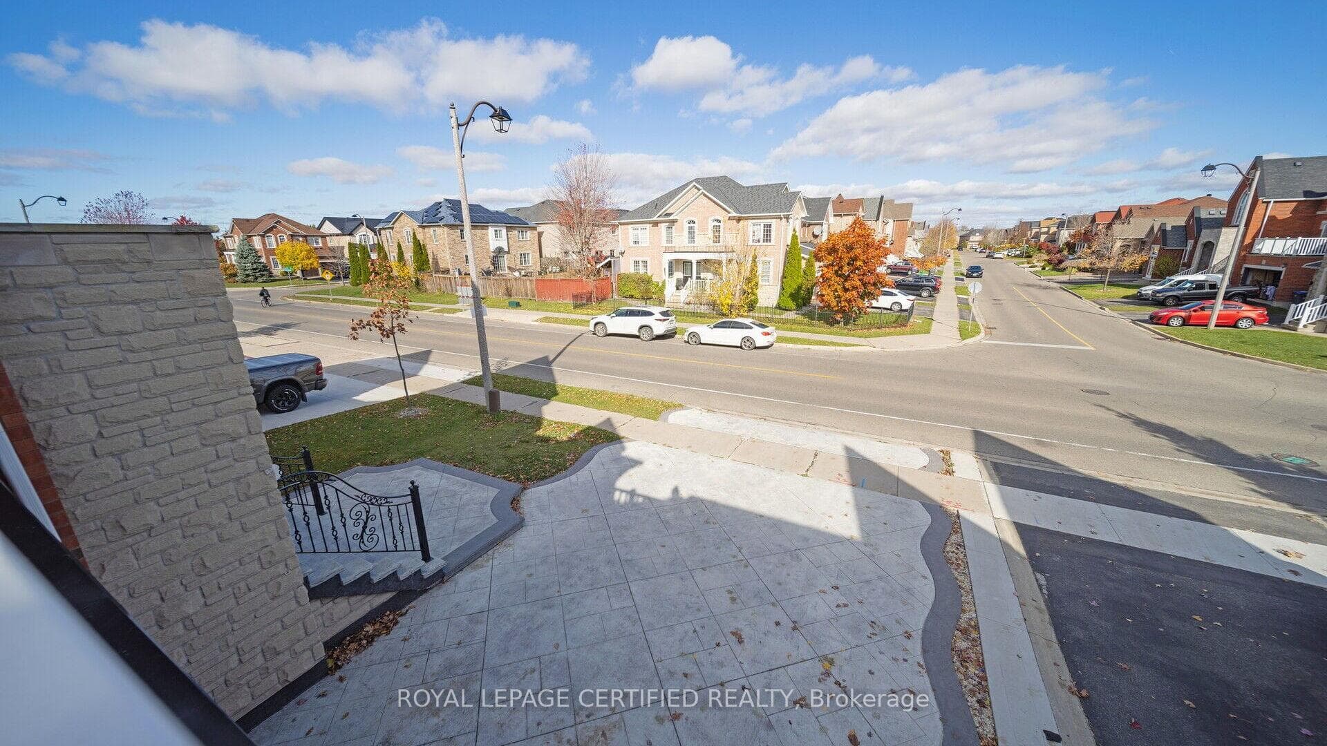 130 Edenbrook Hill Drive photo 19