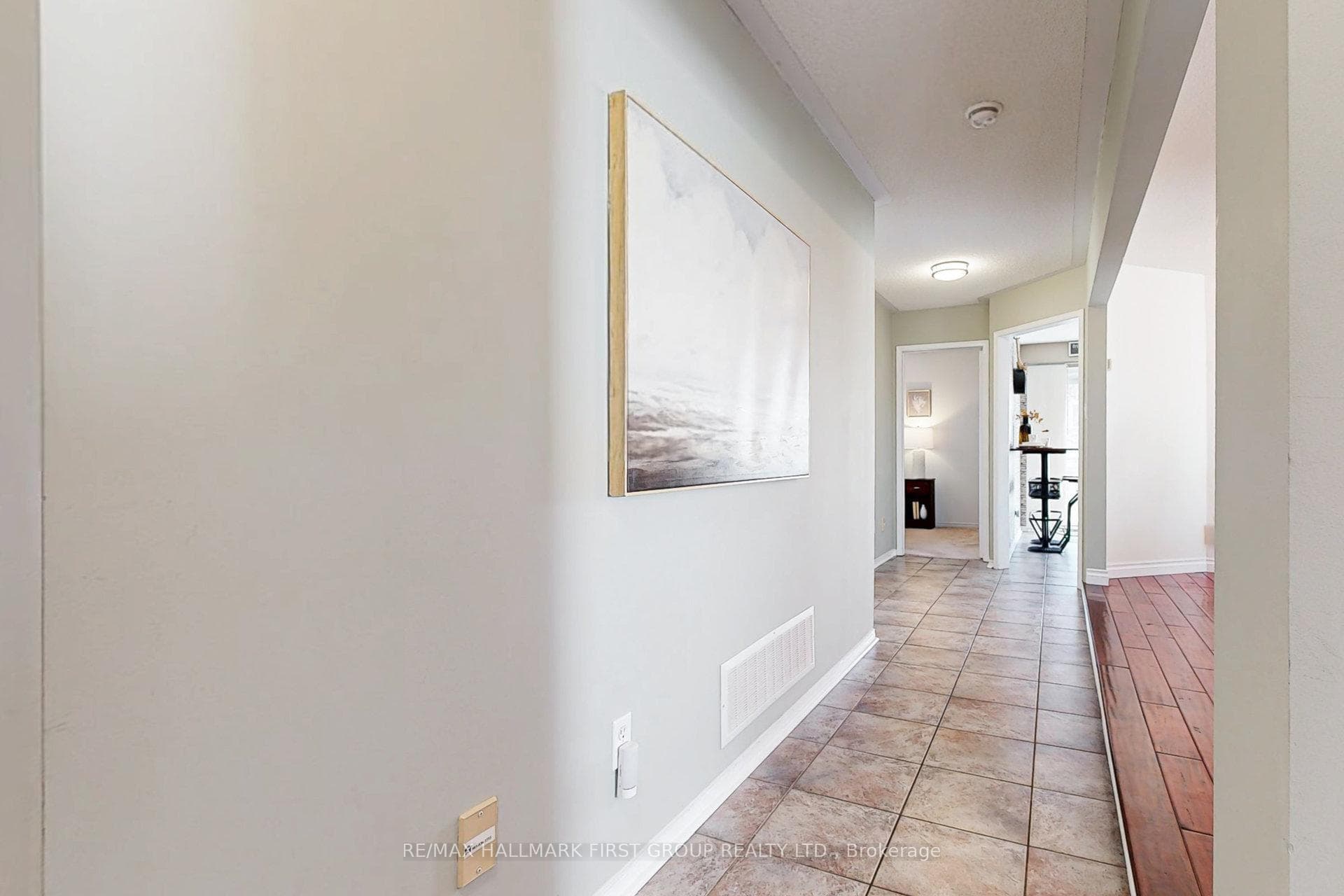 1916 Edenwood Drive photo 8
