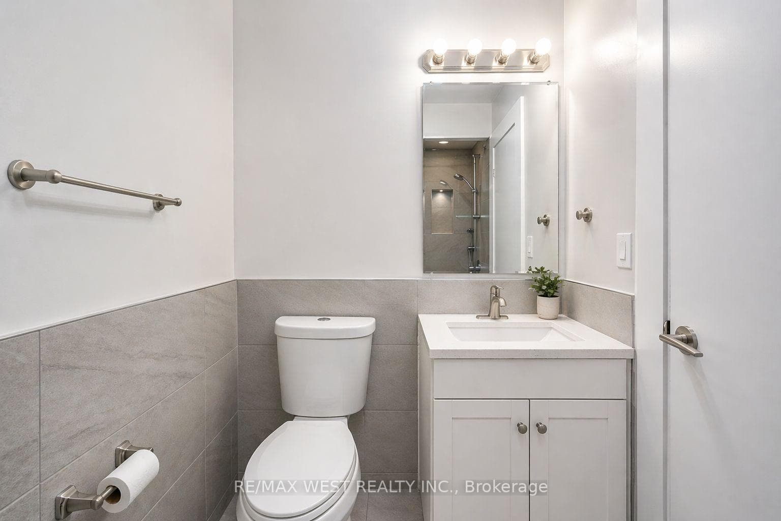354 Marlee Avenue photo 7