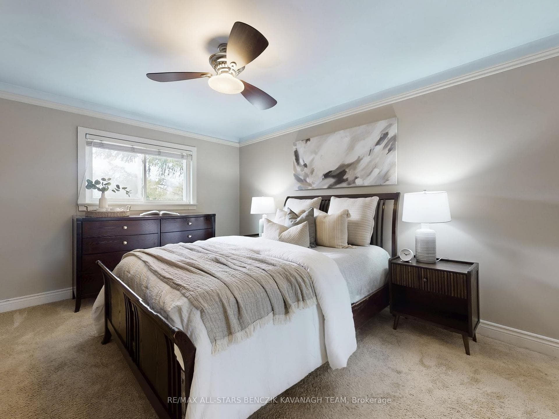 30 Sir Caradoc Place photo 9