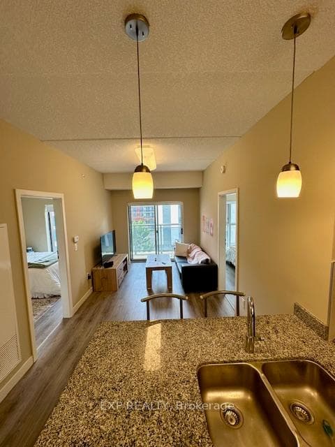 251 Hemlock Street Unit 516 photo 11