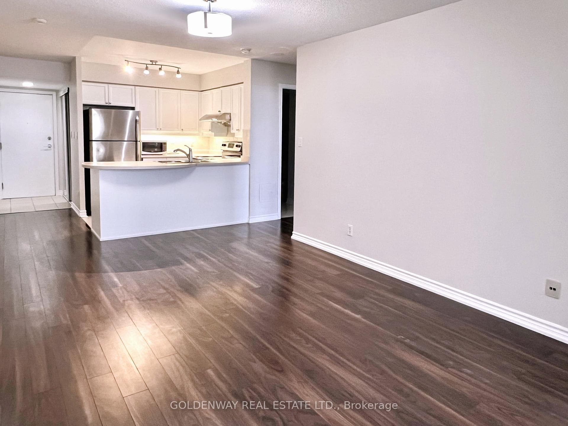 3 Rean Drive Unit 1309 photo 2