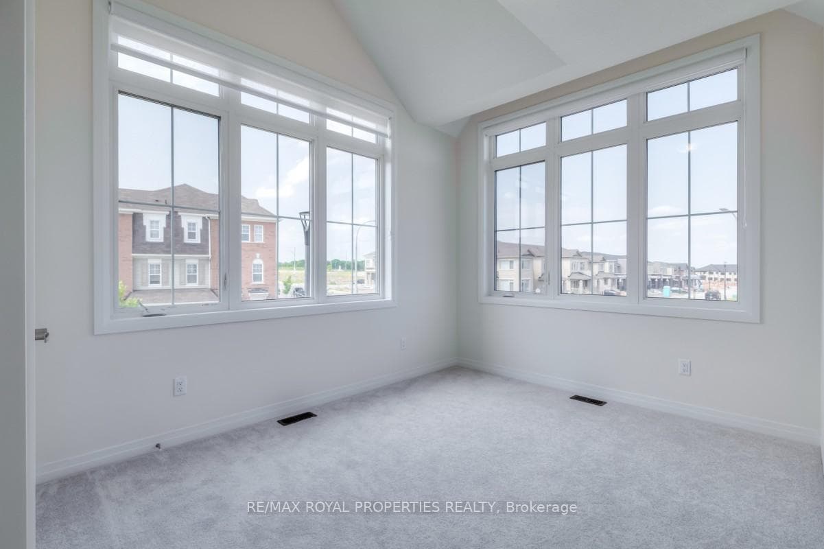 1081 Cameo Street photo 16