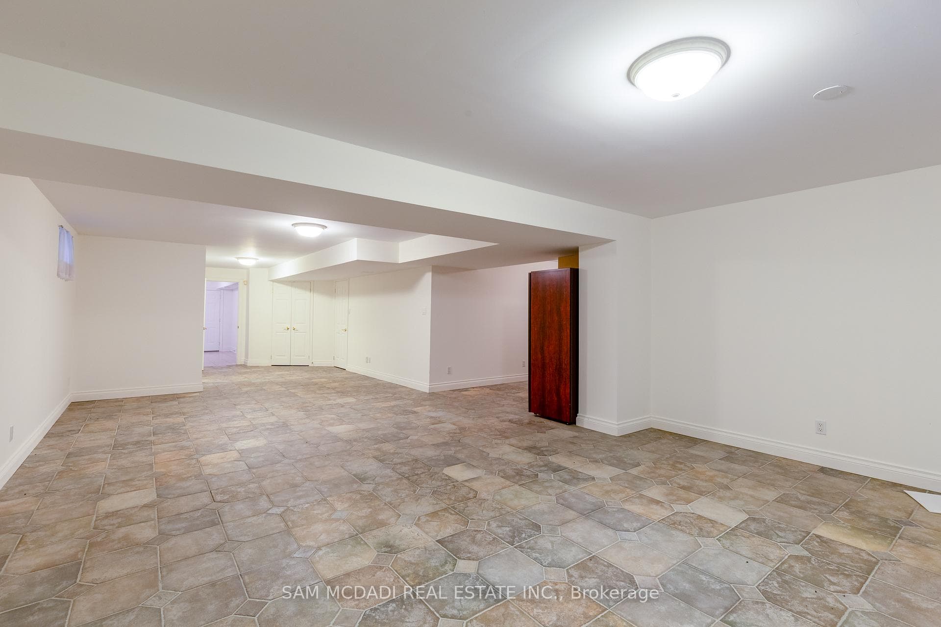 6813 Golden Hills Way photo 32