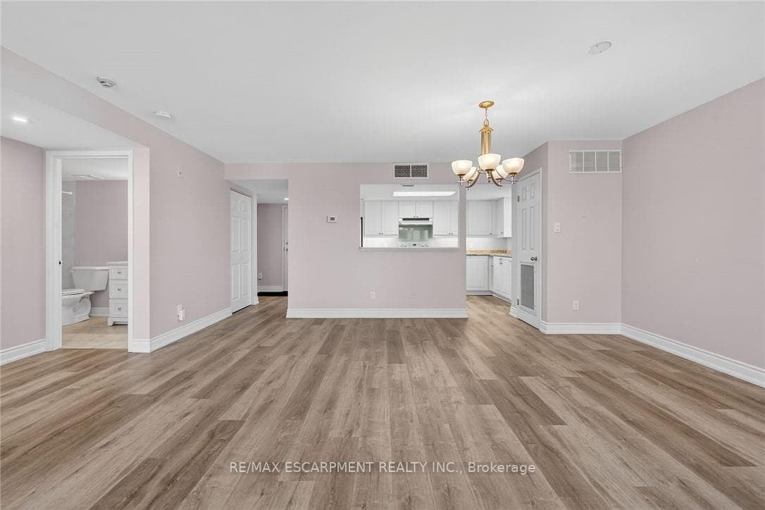 19 Lake Avenue Unit 303 photo 16
