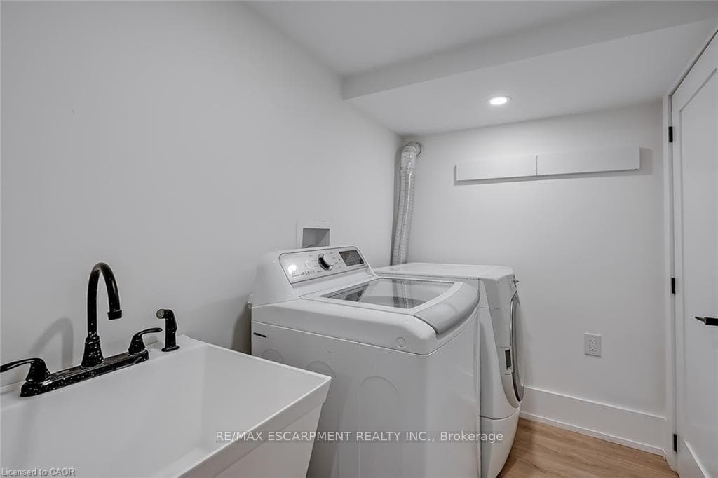327 Goodram Drive photo 37