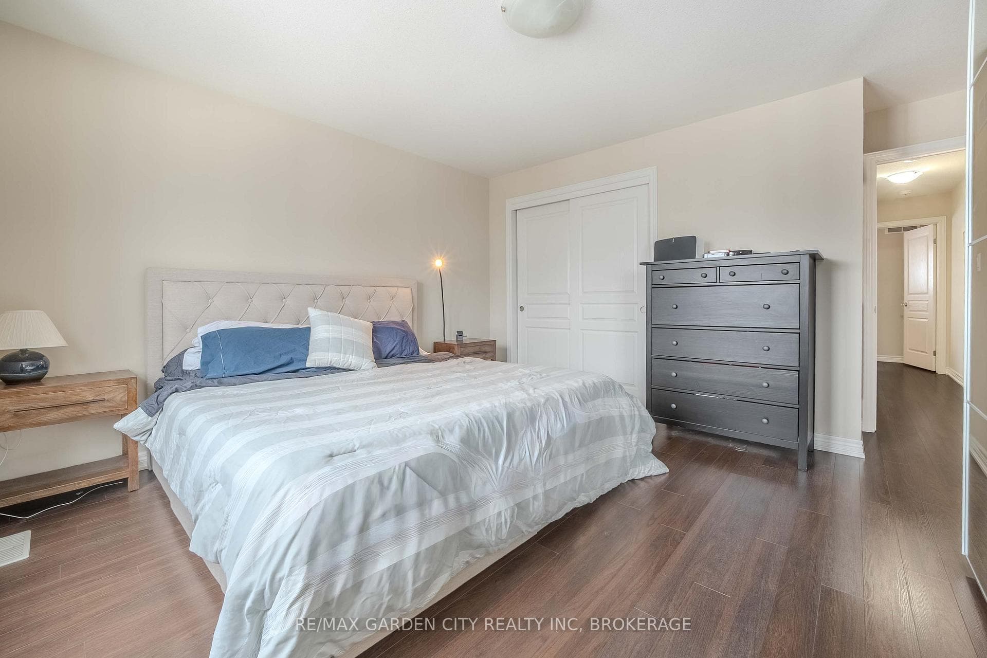 37 DURKSEN Drive photo 17