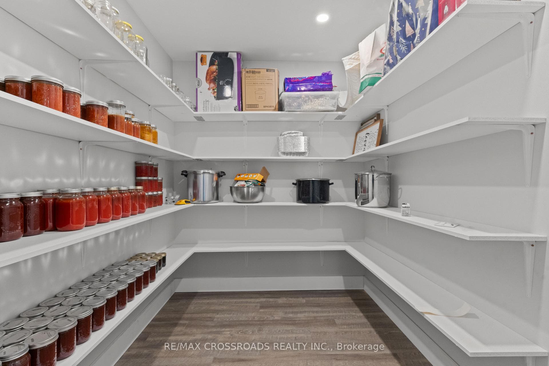 1696 Mucci Drive photo 20