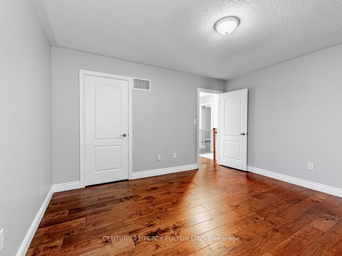 11 Gamble Drive photo 18