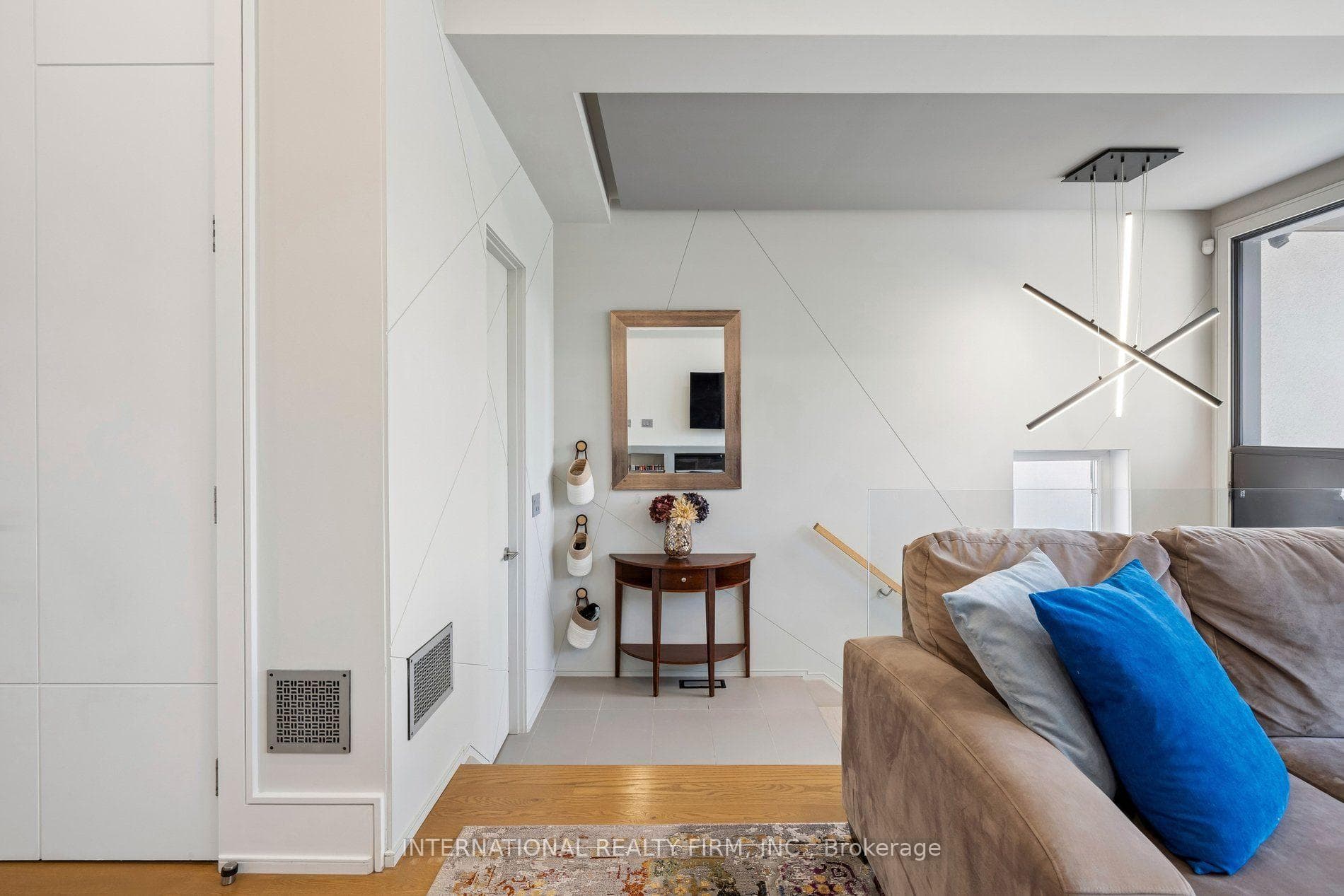 39 Wilmington Avenue photo 4