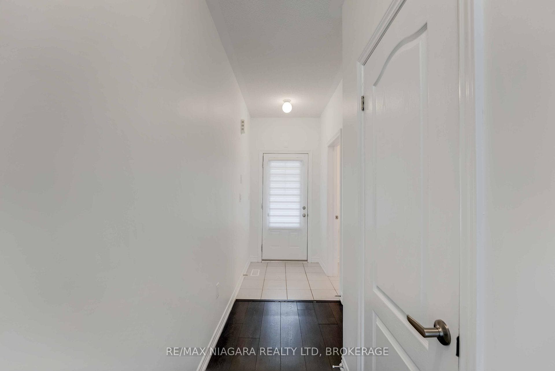 106 Tumblewood Place photo 17