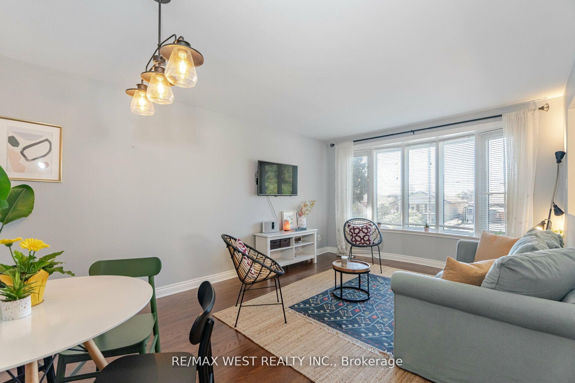 69 Keewatin St S N/A photo 10