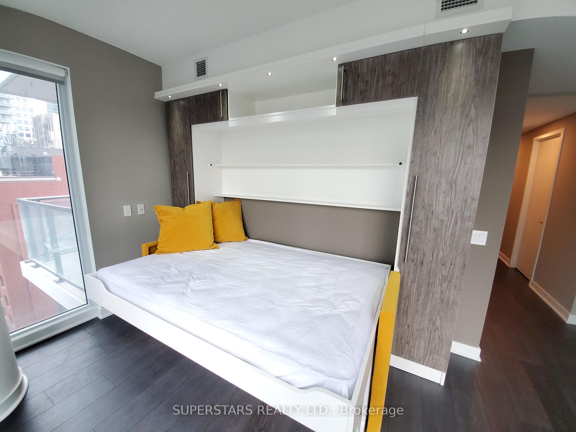 115 Blue Jays Way Unit 1211 photo 12