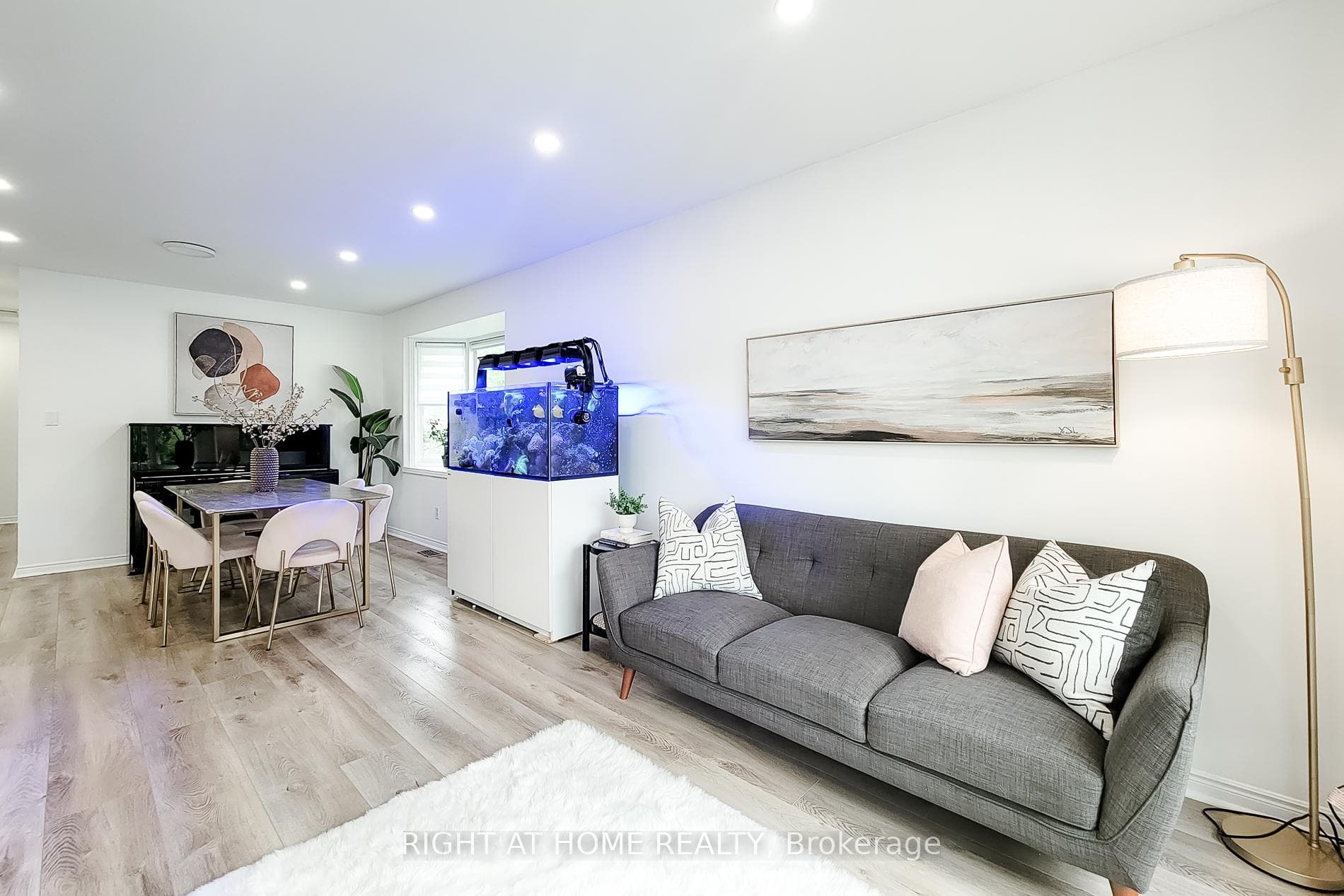 62 HAZEL Street photo 18