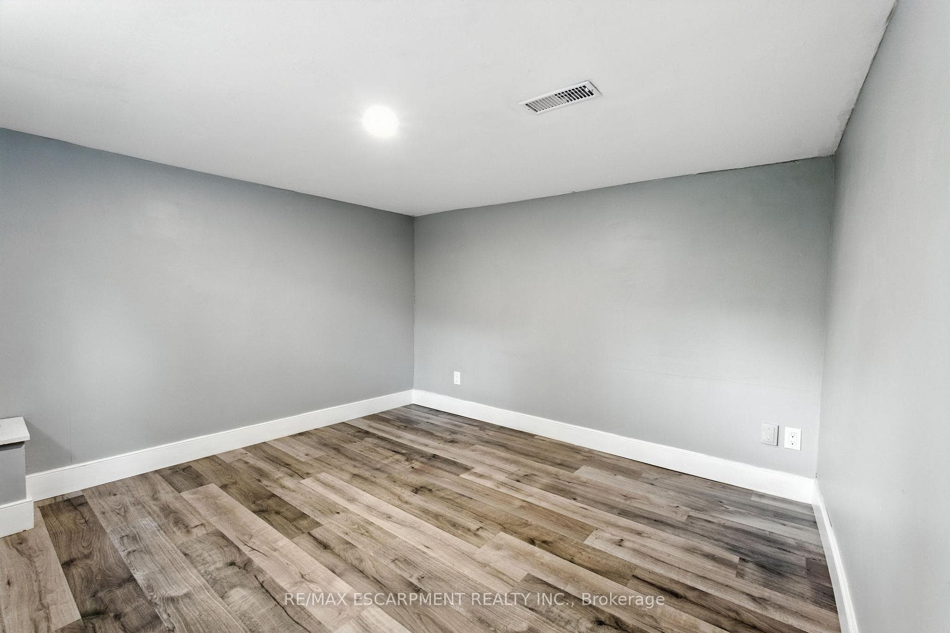 1233 Coric Avenue photo 19