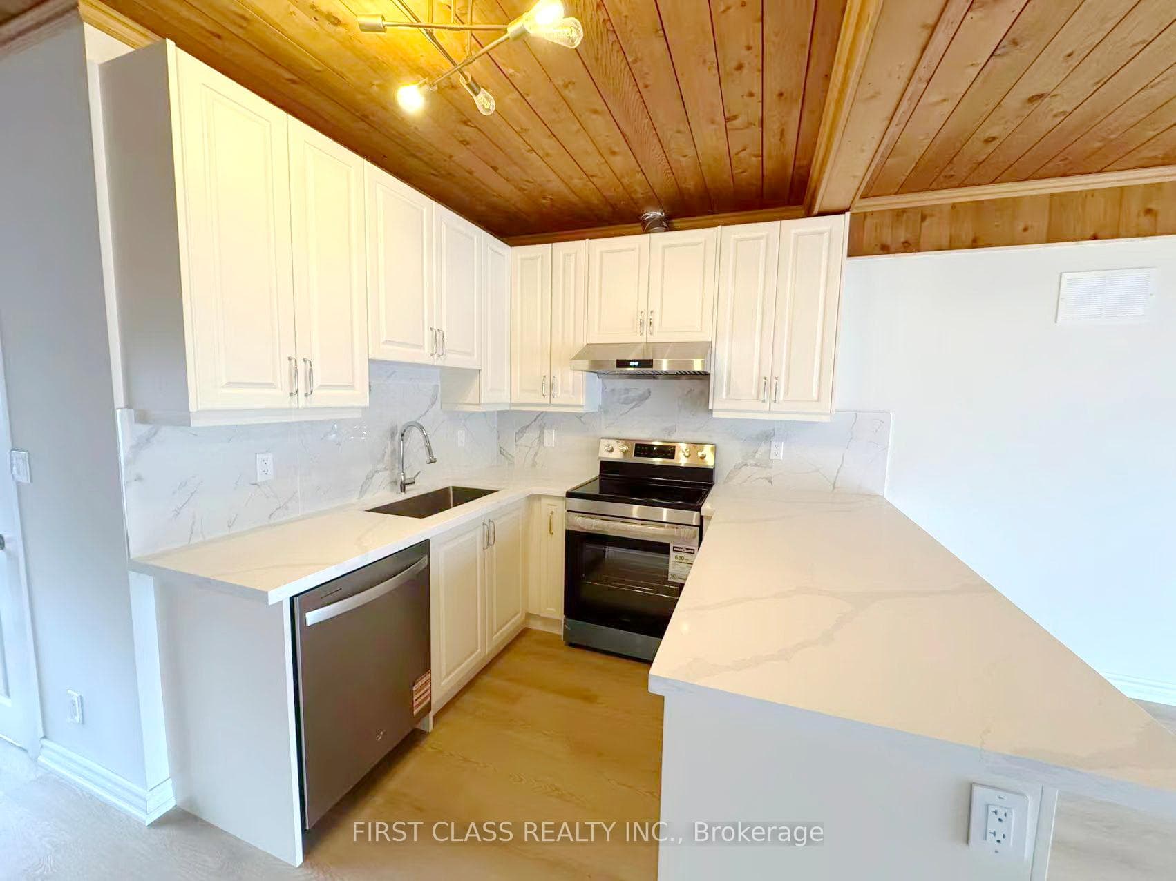 741 Proctor Road Unit Main photo 9