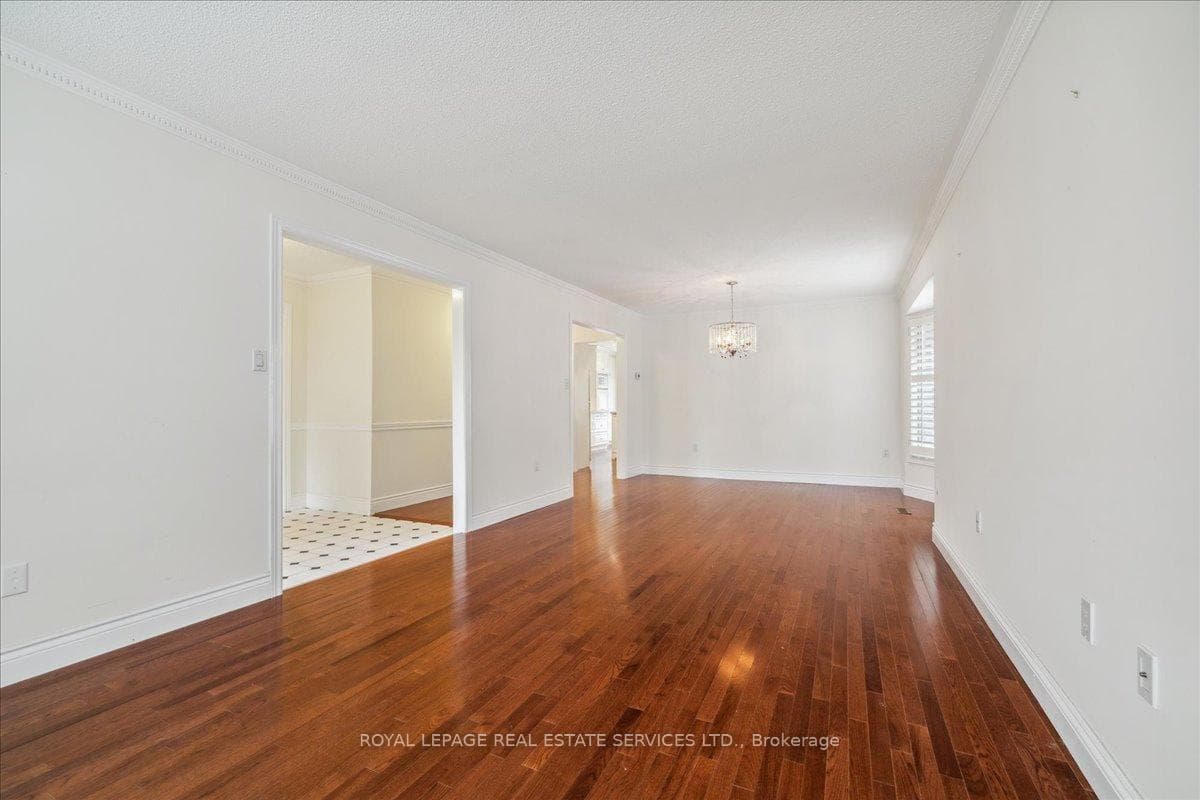172 River Oaks Boulevard photo 8
