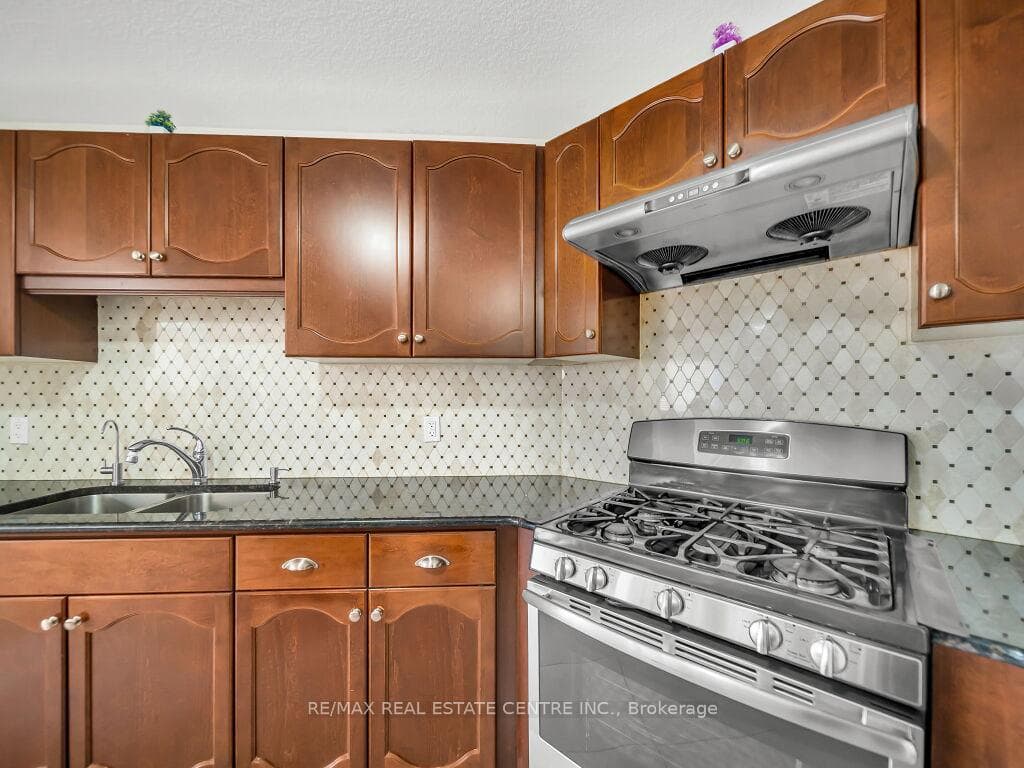 181 Summit Ridge Drive photo 12